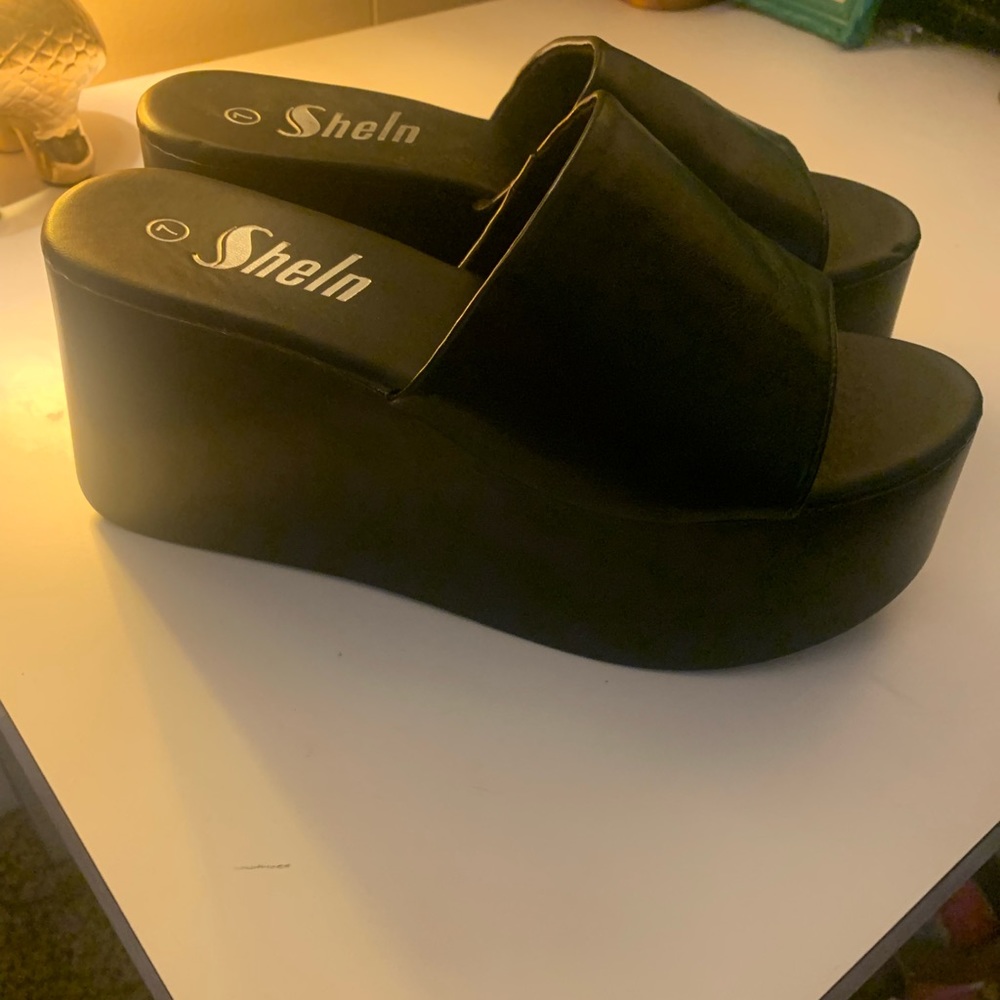 Shein 90s platform shoes